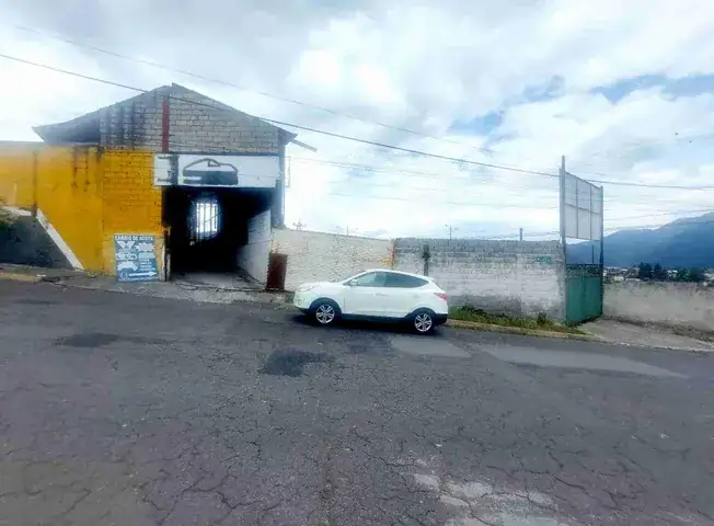 Terreno con galpón en venta en La Armenia - fotografía de la propiedad